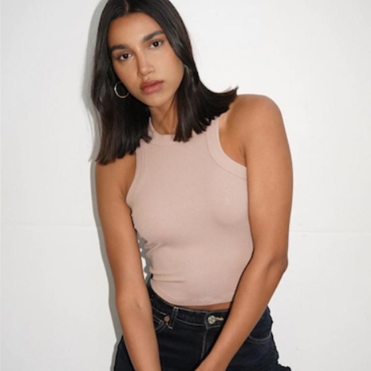 

Женский повседневный модный жилет для йоги с высоким круглым вырезом и широким краем S розовый/телесный