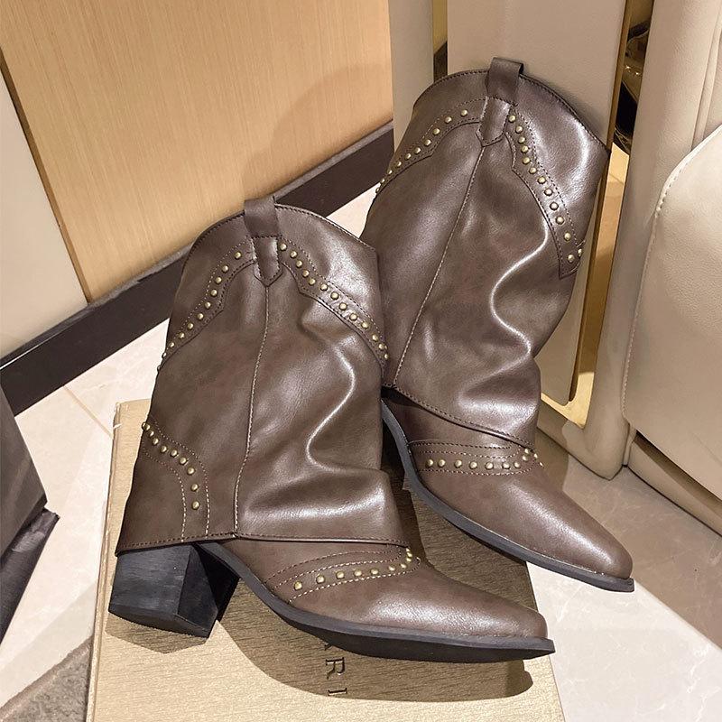 Retro V-mouth Martin Boots Fashion Western Cowboy Boots Rivet Design Smoke Tube Boots Locomotive Boots Women's Short Boots