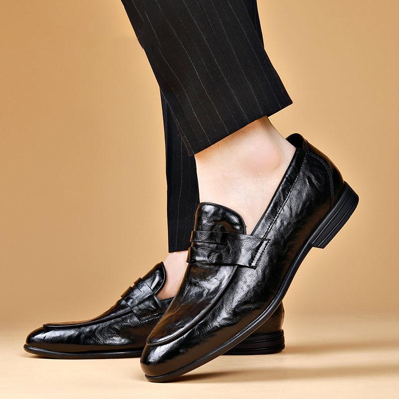 2025New Classic Brand Casual Leather Loafers Men High Quality Outdoor Breathable Slip On Driving Shoes Soft Bottom Designer Shoe