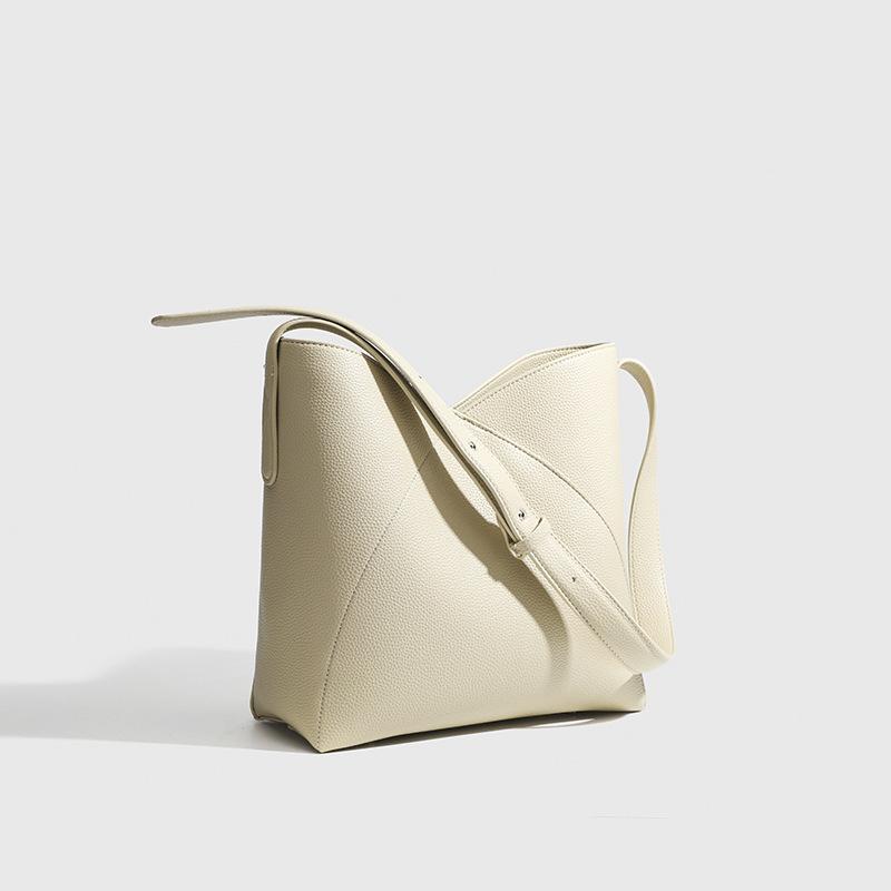 2024 Autumn/Winter New Niche Single-Shoulder Crossbody Bag, Commuting Large-Capacity Casual Fashion High-End Handheld Bucket Bag