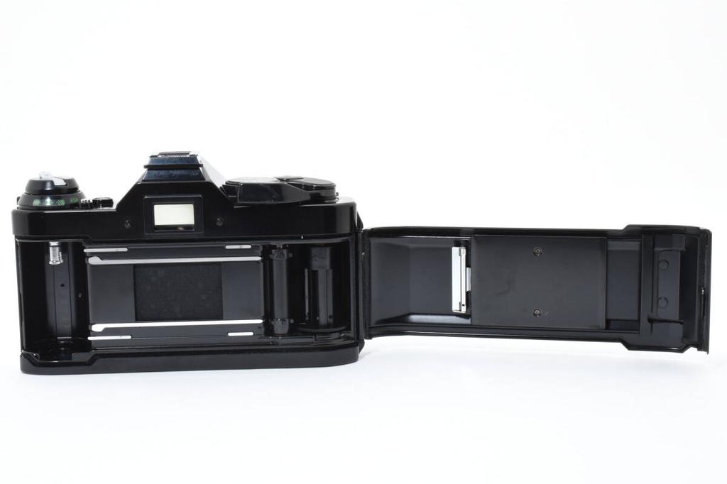 [Used] Canon AE-1 Program 35mm Film SLR Camera – Serviced, Excellent Condition, Fully Working