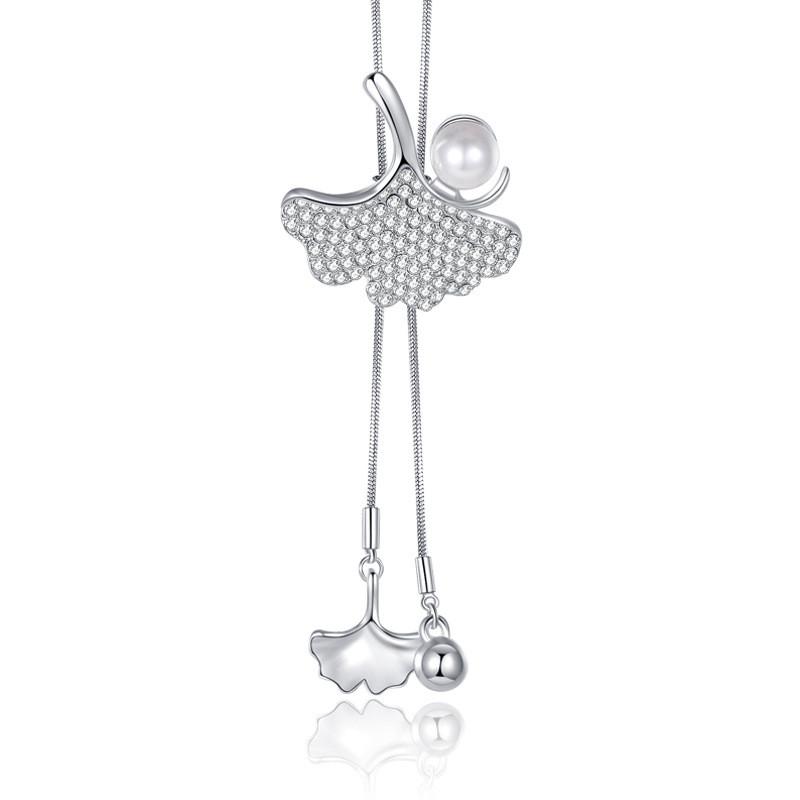 Long Stylish Ginkgo Leaf Sweater Chain Necklace For Women With Charming Detail Pearl