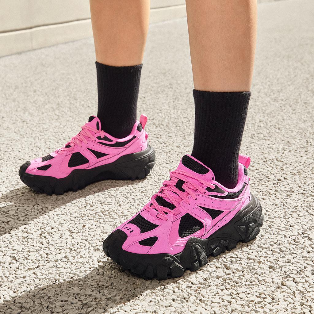 New LiNing Dunes Cushioning Anti Slip Wear Resistant Breathable Height Increasing Low Top Casual Shoes Women's Pink Black AGCU328-2