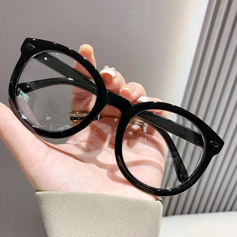 Modne Okulary do Czytania z Dużymi Czarnymi Oprawkami Vintage Okrągłe Oprawki Okulary Ochrona Oczu Blokujące Niebieskie Światło Okulary Presbiopijne