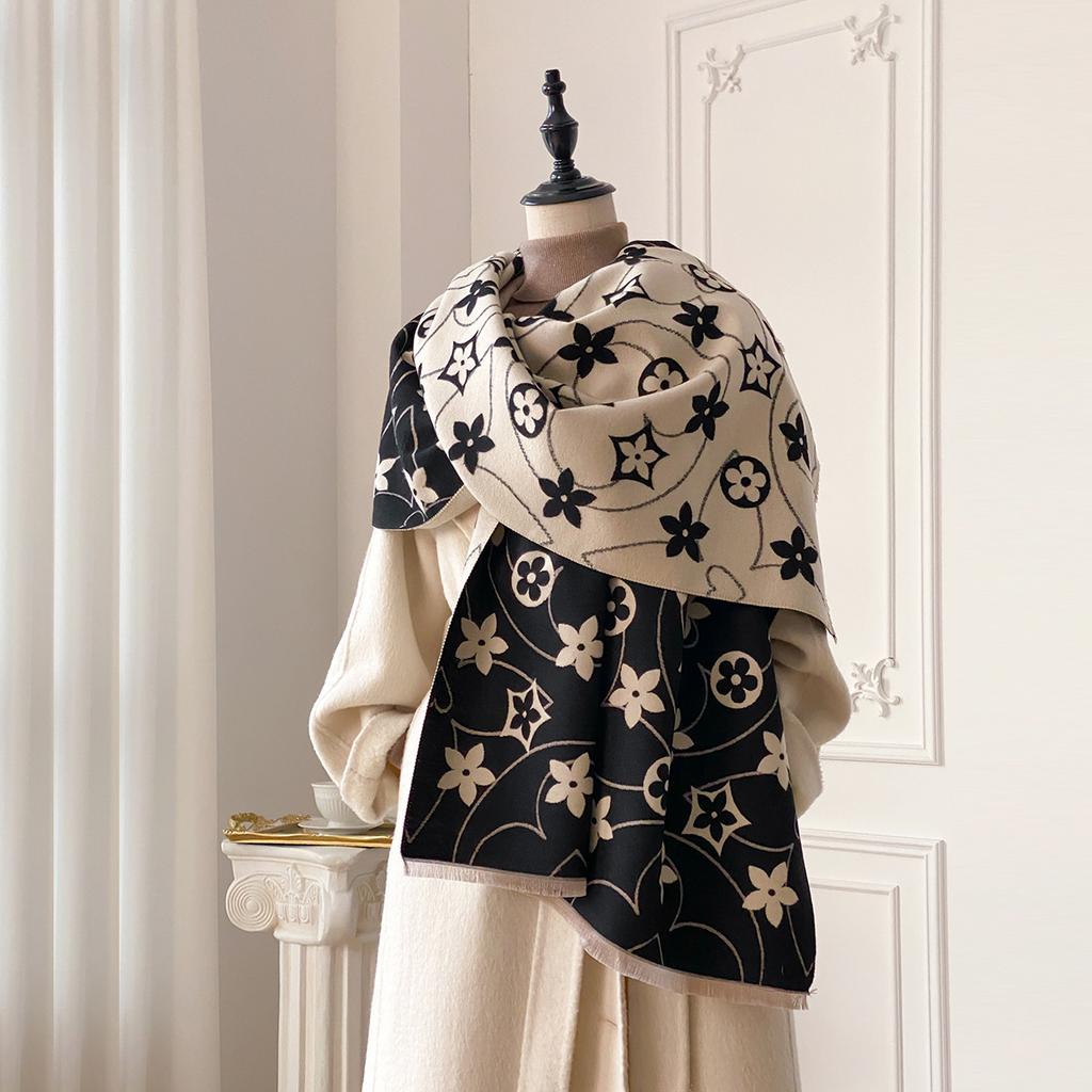 Big-Name Five-Pointed Star Imitation Cashmere Scarf Women'S Autumn And Winter College Style High-End Thickened Thermal Air Conditioner Shawl