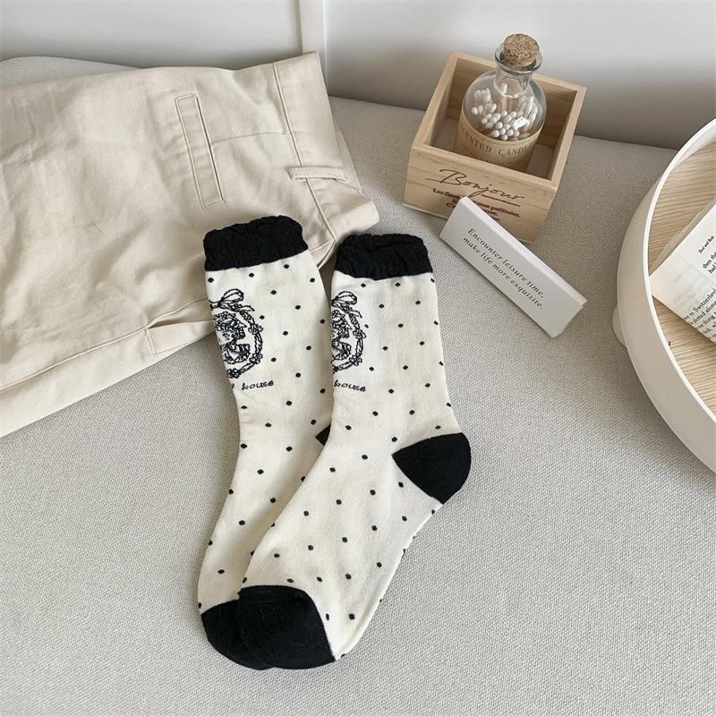 Bubble Mouth Line Doll Lolita Socks Women Vintage Polka Dot Slim Leg Socks Pure Cotton Mid-Leg Socks