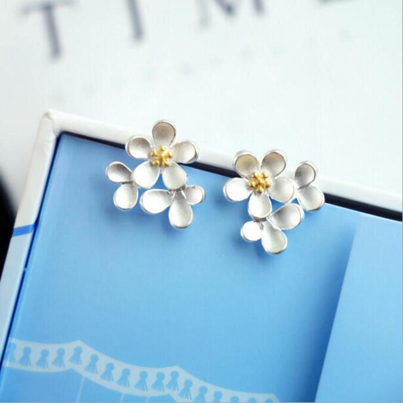 925 Silver Jewelry Korean Exquisite Fashion Sweet Five Cherry Blossoms Earrings E031
