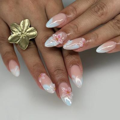 Simple and Fresh 3D Three-dimensional Flower Wearing Nail Art Nail Piece Short Almond Hot-selling Wearable Fake Nail