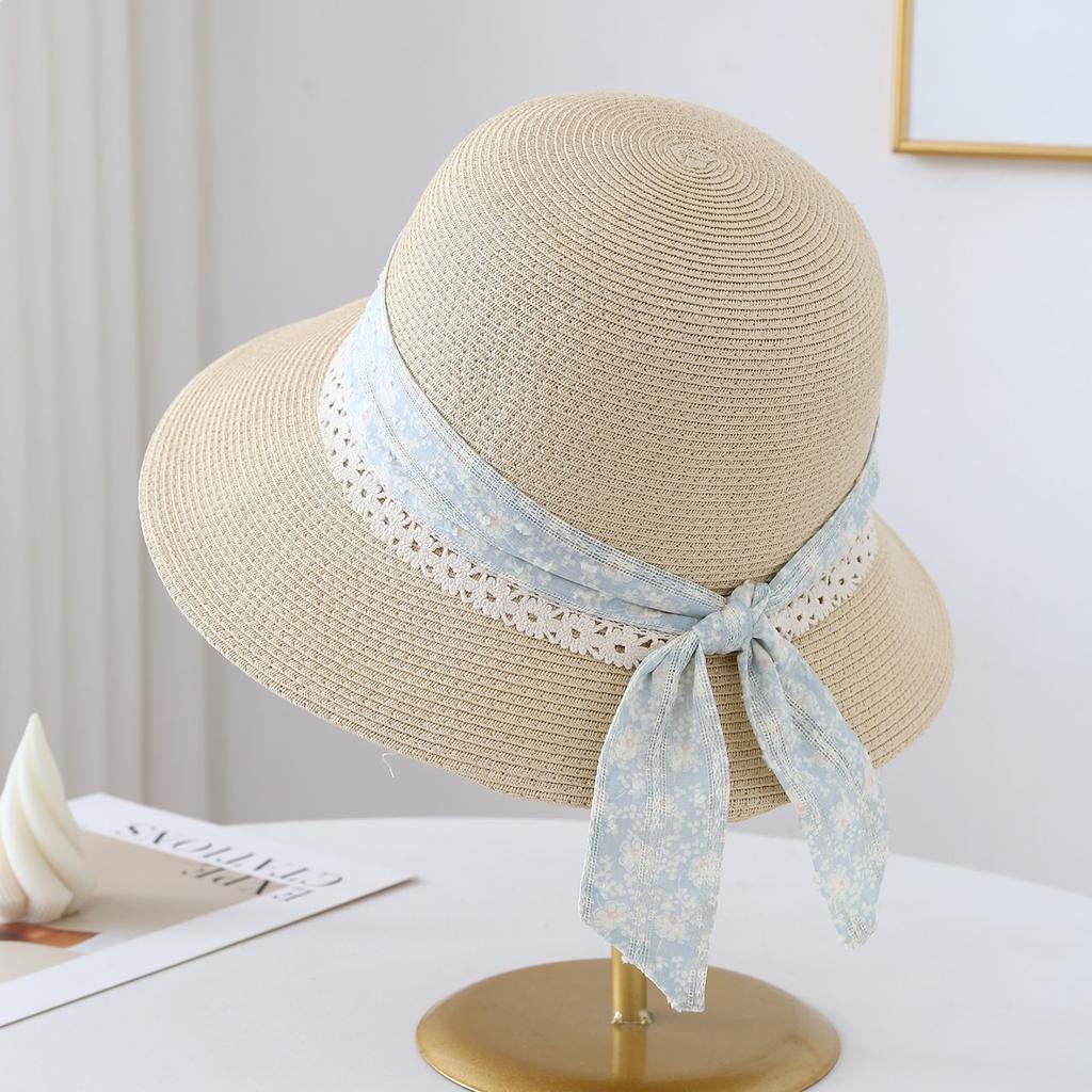 Summer Wide-Brimmed Straw Hat for Women with Ribbon Versatile Vacation Seaside Beach Hat