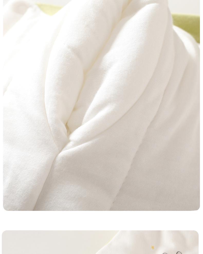 Pikowany pajacyk dla noworodka - Przytulne zimowe body do raczkowania