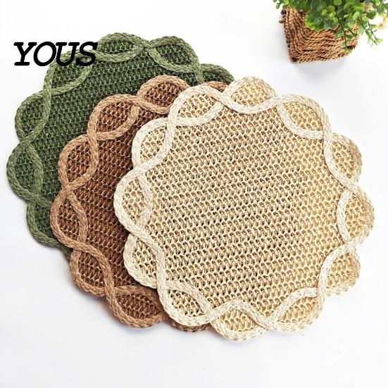Stain Resistant Mat Woven Placemat, Heat Insulation Non-Slip Table Mat, Retro Style Petal Heat-resistant Placemat Shape Dining for Home