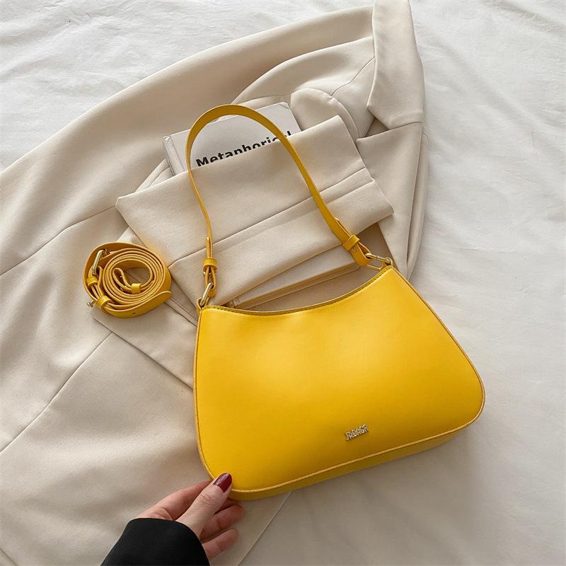 

Textured niche bag 2025 new women s bag popular versatile messenger bag fashionable shoulder underarm bag small square bag жёлтый