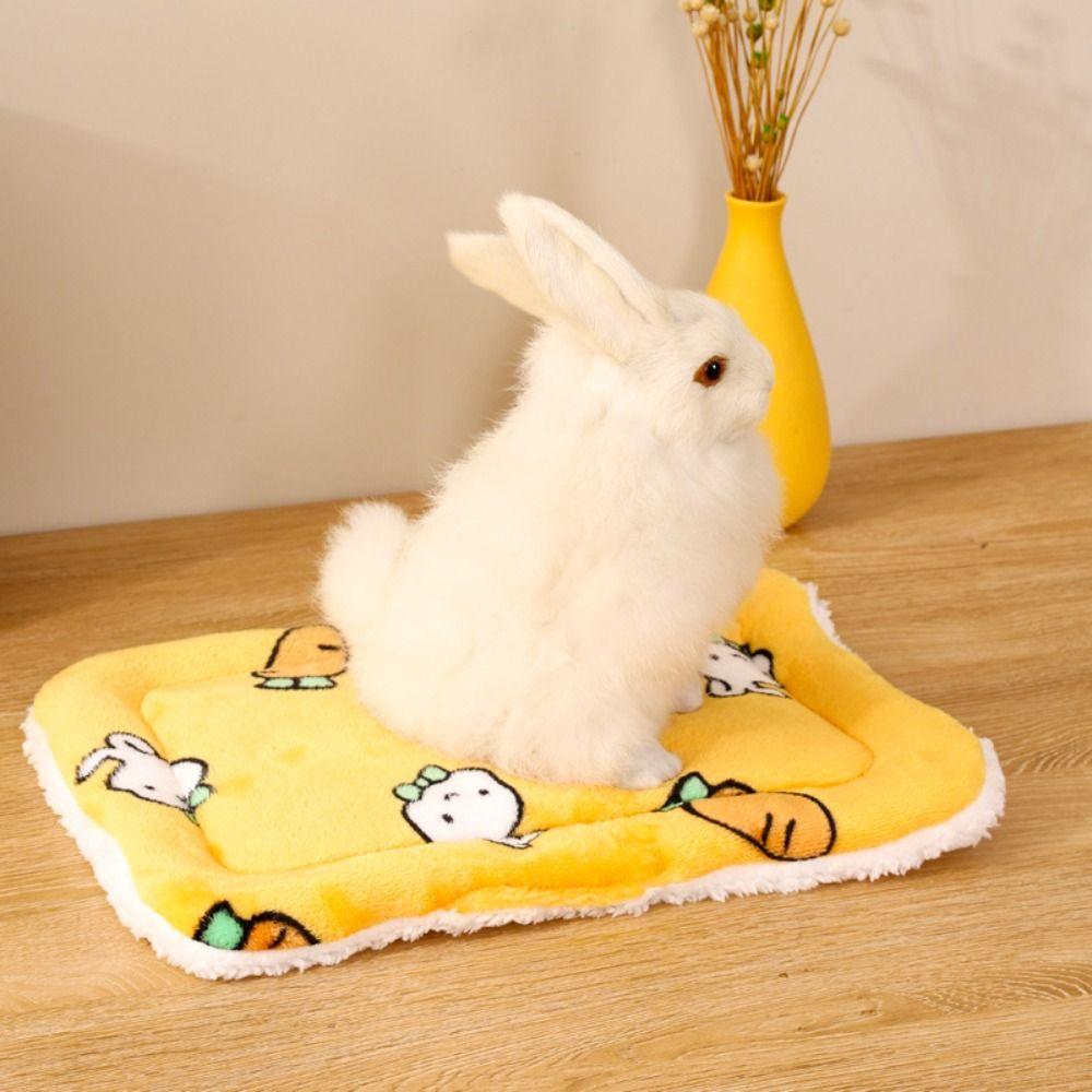 

Chinchilla Pet Bed Pet Nest Cat Mat Small Dog Flannel Pet Mat Winter жовтий