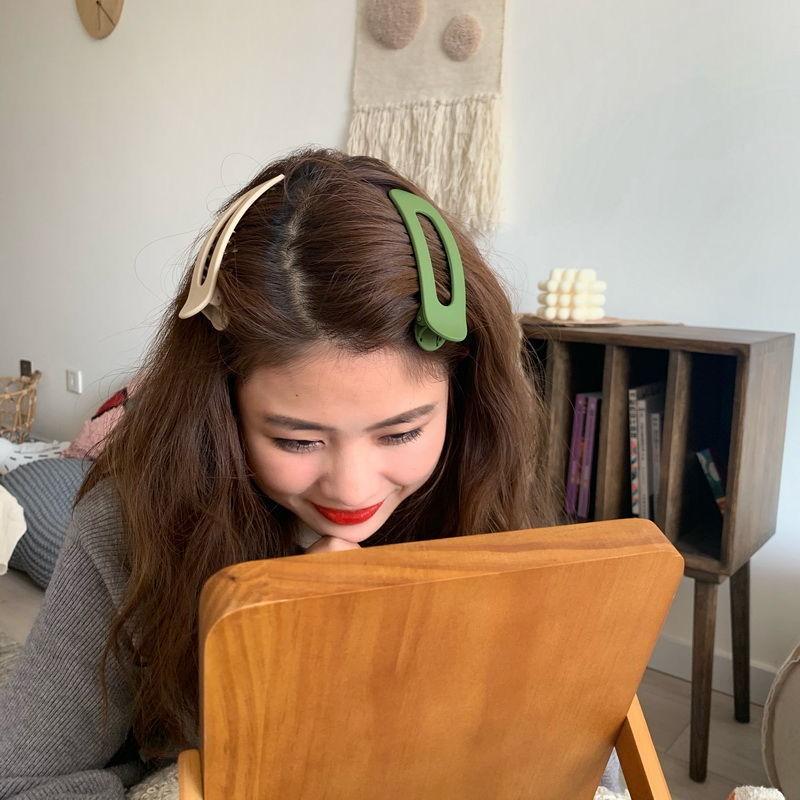 Large No-Trace Duckbill Hair Clips for Bangs, Makeup, & Face Wash 