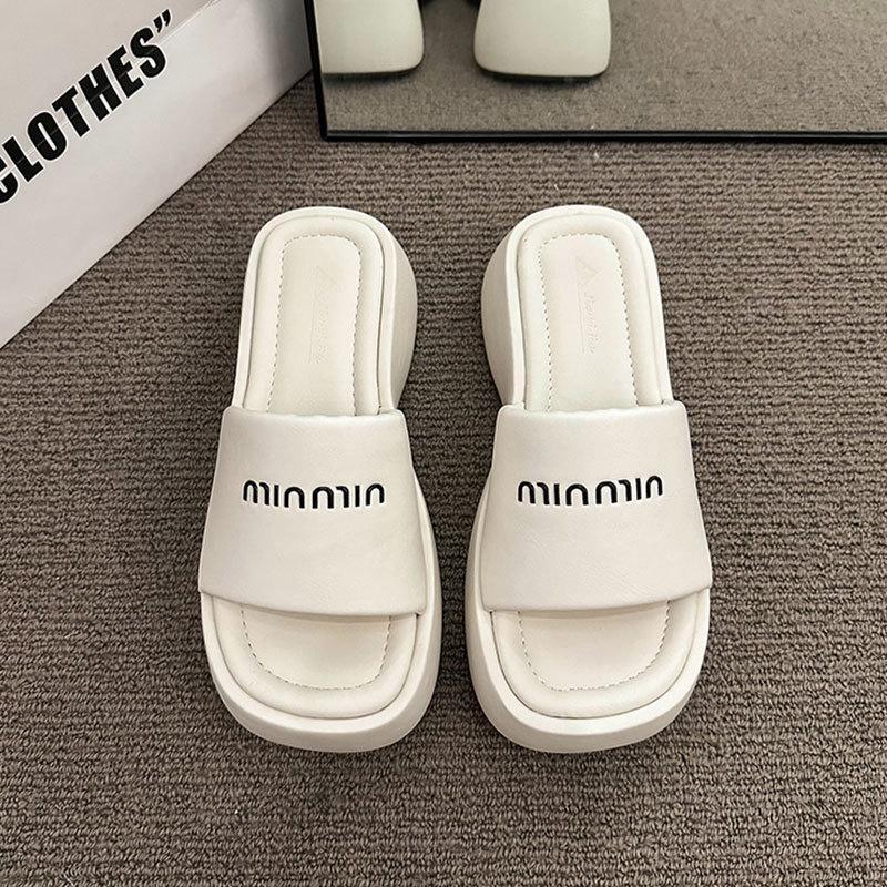 

Интернет-знаменитость платформа маффин тапочки уличная обувь женская обувь 2025 лето новинка увеличение роста черные сандалии 40 бежевый