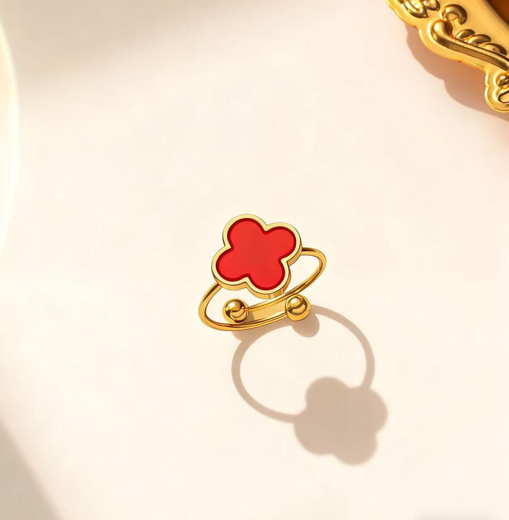 13mm Vierblättriges Kleeblatt Titanstahl Schmuckset: 18K Armband, Halskette, Ohrringe