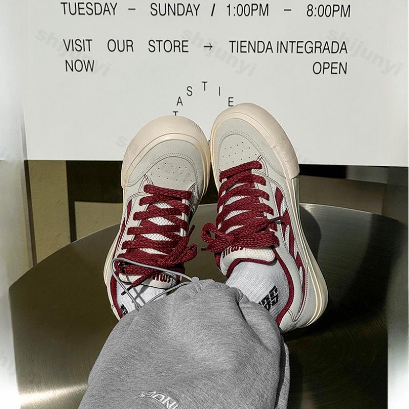 Fashion Men's Shoes Fashion Trend Versatile Casual Flat Shoes Spring 2025 Thick Soled Height Increasing Sports Lace-up Chunky Sneakers