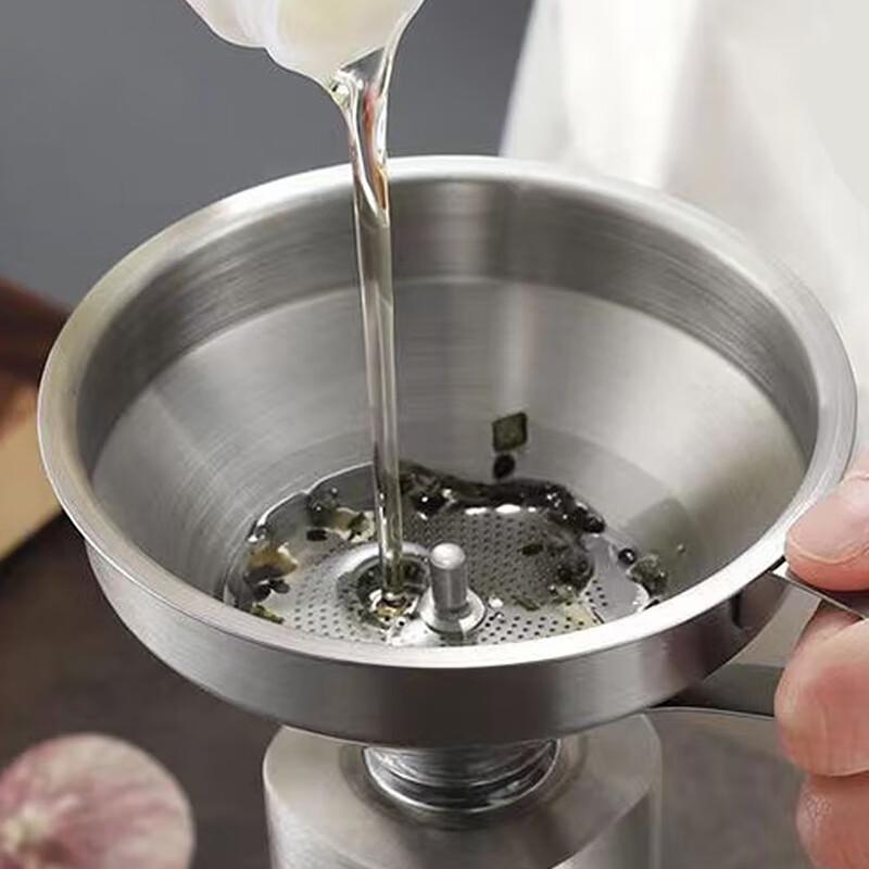 Jekero (Jekero) 304 Detachable Strainer Stainless Steel Funnel Large Size for Wine And Oil - 15cm