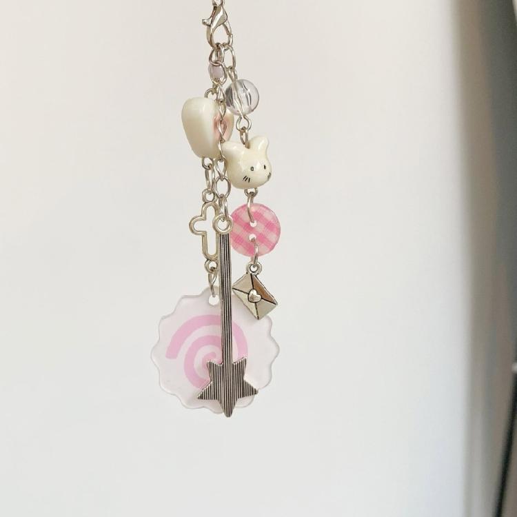 Praktyczny breloczek do telefonu rybka Modny brelok do kluczy Metaliczna tekstura Przenośny dodatek do kluczy Odpowiedni do dekoracji torby kluczy