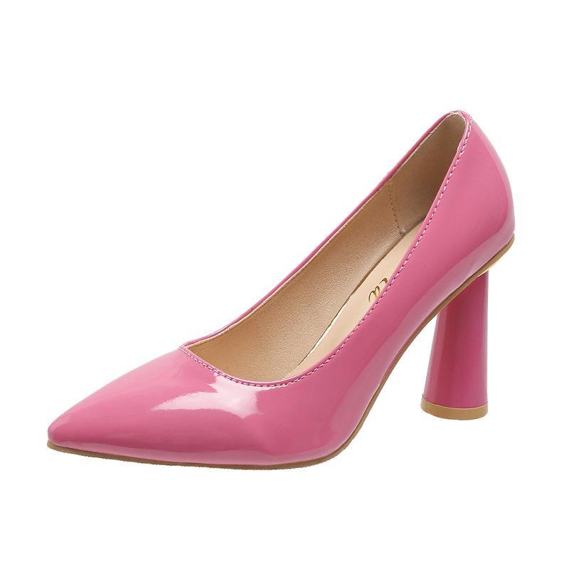 French Single Shoes Women's Spring 2025 New Shallow Thick Heels Women's Shoes Pointed Patent Leather Celebrity Temperament High Heels Women