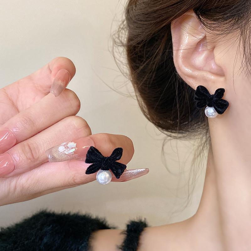 Boucles d'oreilles clous cœur nœud pour femmes Élégantes Boucles d'oreilles en cristal Accessoires de piercing Bijoux