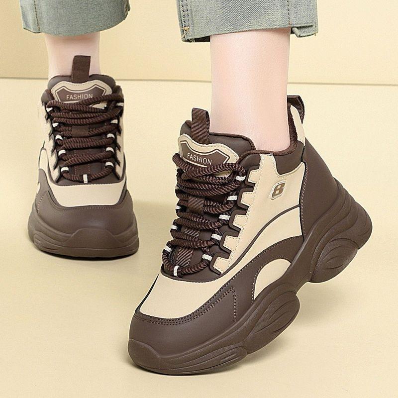 

Женские кроссовки «папины» весна 2025 новые на толстой подошве увеличивающие рост женские туфли универсальные маффины подчеркивающие маленькую ножку ретро мода высокие кроссовки 40 коричневый