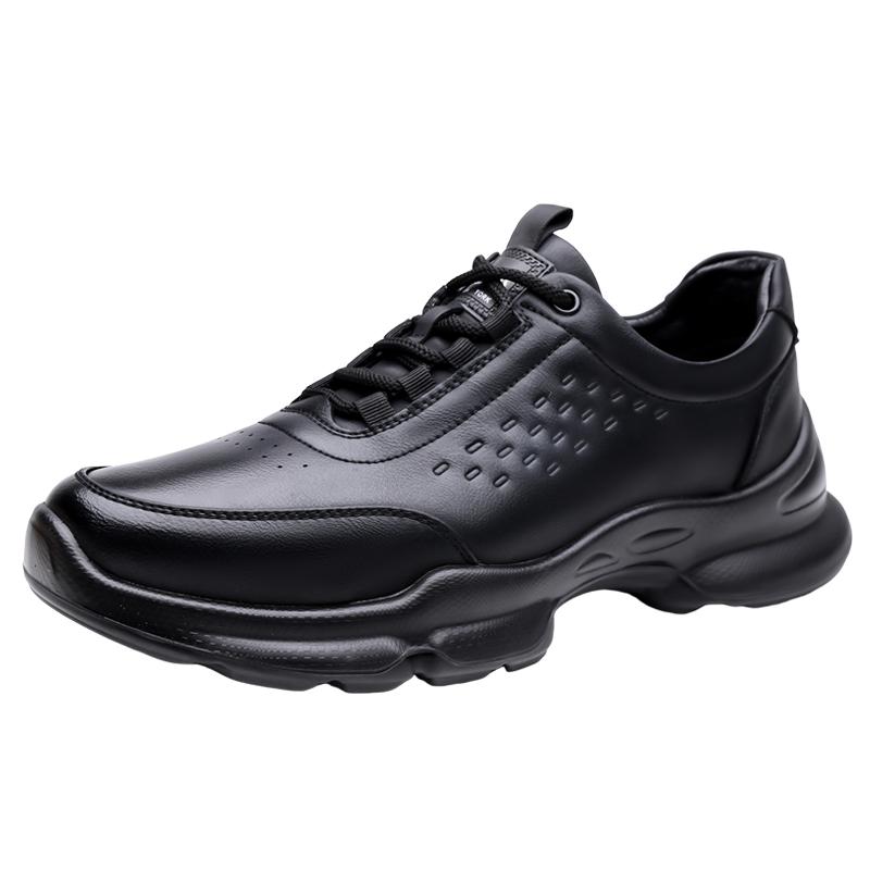 Professional Golf Shoes for Men Made of Leather Fashionable and Soft Design Ideal for Outdoor Walking Sneakers