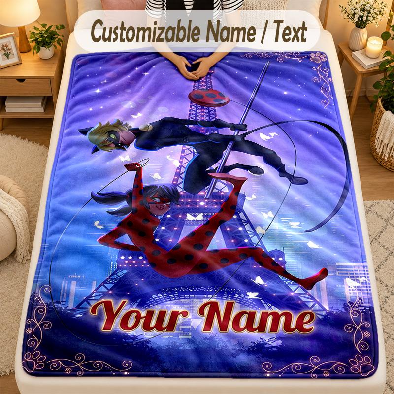 Couverture en Flanelle Miraculous Ladybug Nom Personnalisé Texte Personnalisé Douce Chaude Jeté Décoration de Maison Cadeau
