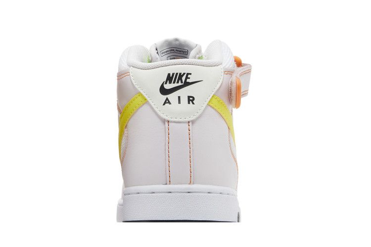 Nike Wmns Air Force 1 '07 Mid 'Feel Love'