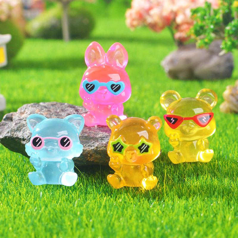 Sunglasses Animal Garden Glow-in-light Small Ornaments Cute Little Rabbit Bear Resin Accessories