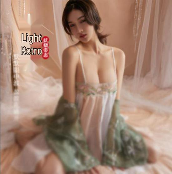 Σέξι Κεντημένο Σετ Εσωρούχων & Πειρασμού σε Στυλ Hanfu