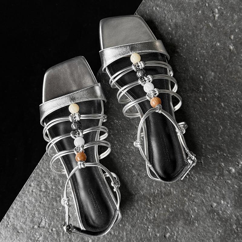

~ Niche flat-bottomed temperament one-word cool slippers fairy shoes wear 2025 new summer Roman sandals 39 серебряный