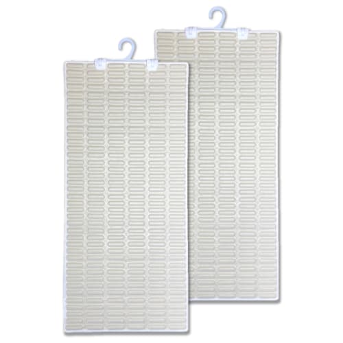 

Reusable Closet Dehumidifying Sheets (33 x 70 cm, 2 Sheets) - No Water Disposal Required. Perfect for Closets, Hanging Clothes, and Clothing. Dehumidi