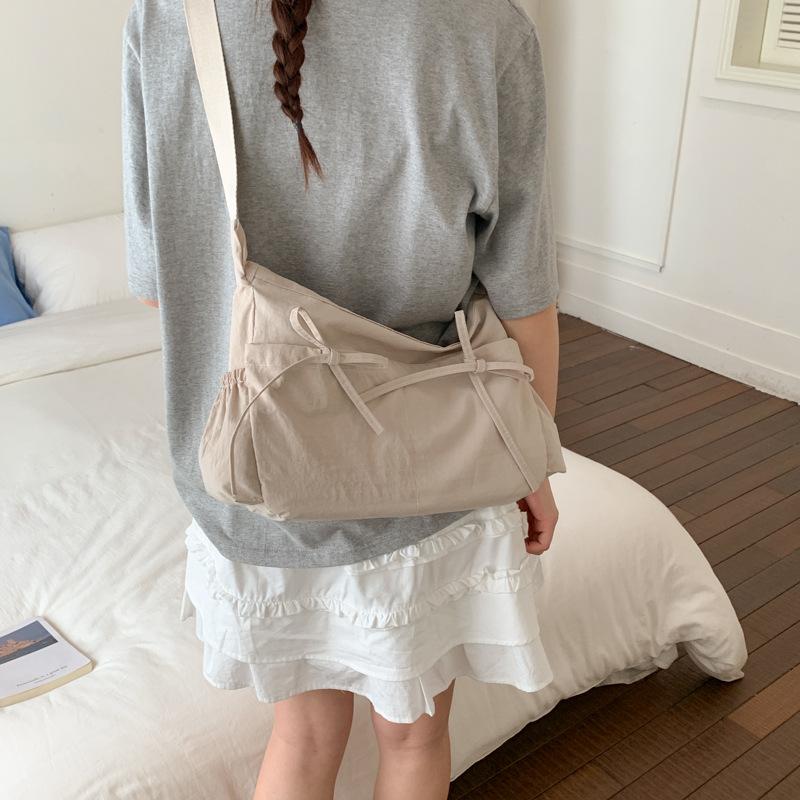 Versatile Lightweight Hobos Shoulder Bags for Women Large Capacity College Student Tote Korean Simple Solid Color Crossbody Bag