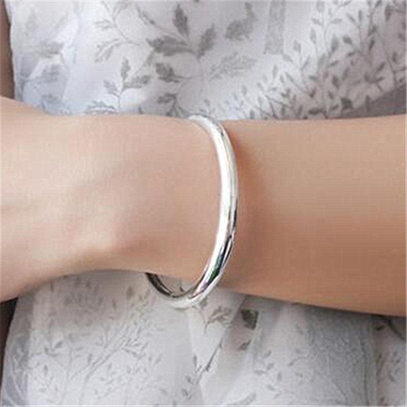 Korean-Style Adjustable Silver Bracelet - Round Belly Design for Women