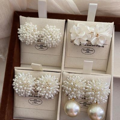 High-End Korean Pearl Flower Cluster Earrings Simple Temperament Earrings Earrings Fireworks Personalized Beaded Flower Women'S Earrings