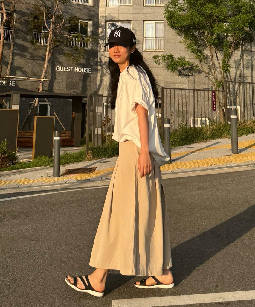 Ppaeppae Back Elastic Secret Pleats 3/4 Skirt Pants