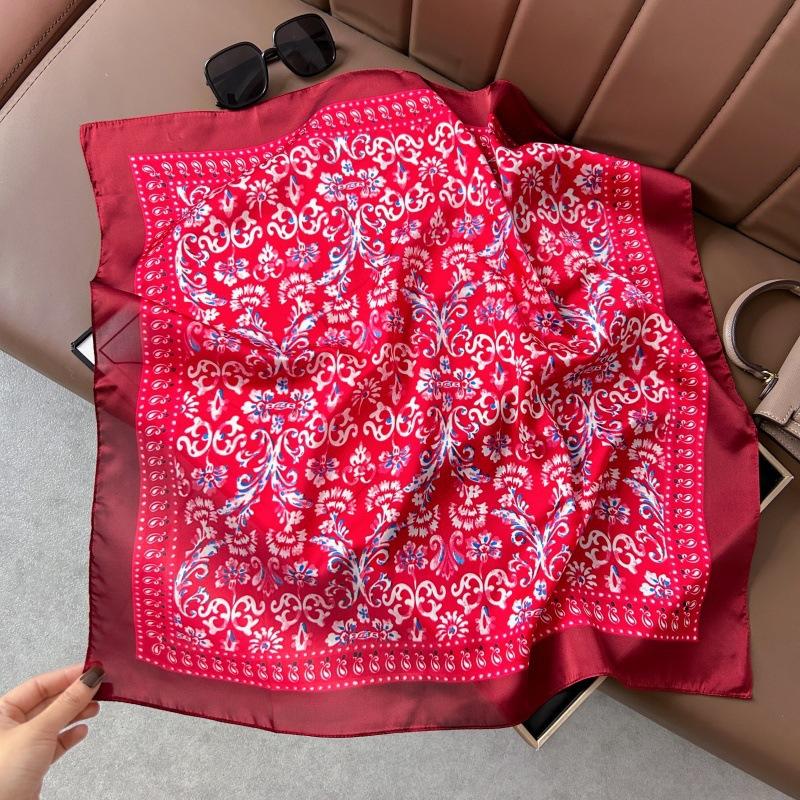 Silk scarf 71 * 71 imitation silk square scarf Korean atmosphere neck silk scarf flower pattern flower polka dot scarf