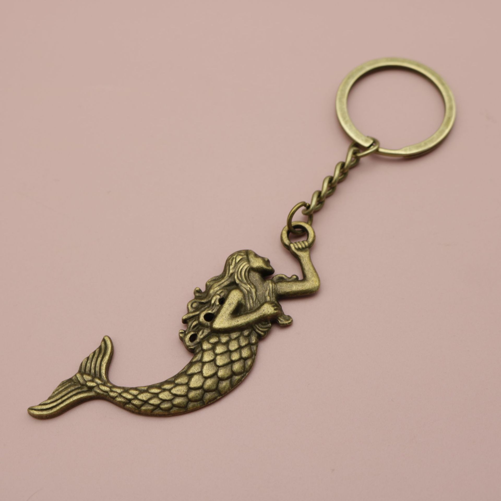 

Jewelry Simple Mermaid Pendant Keychain Gift For Women бронзовый
