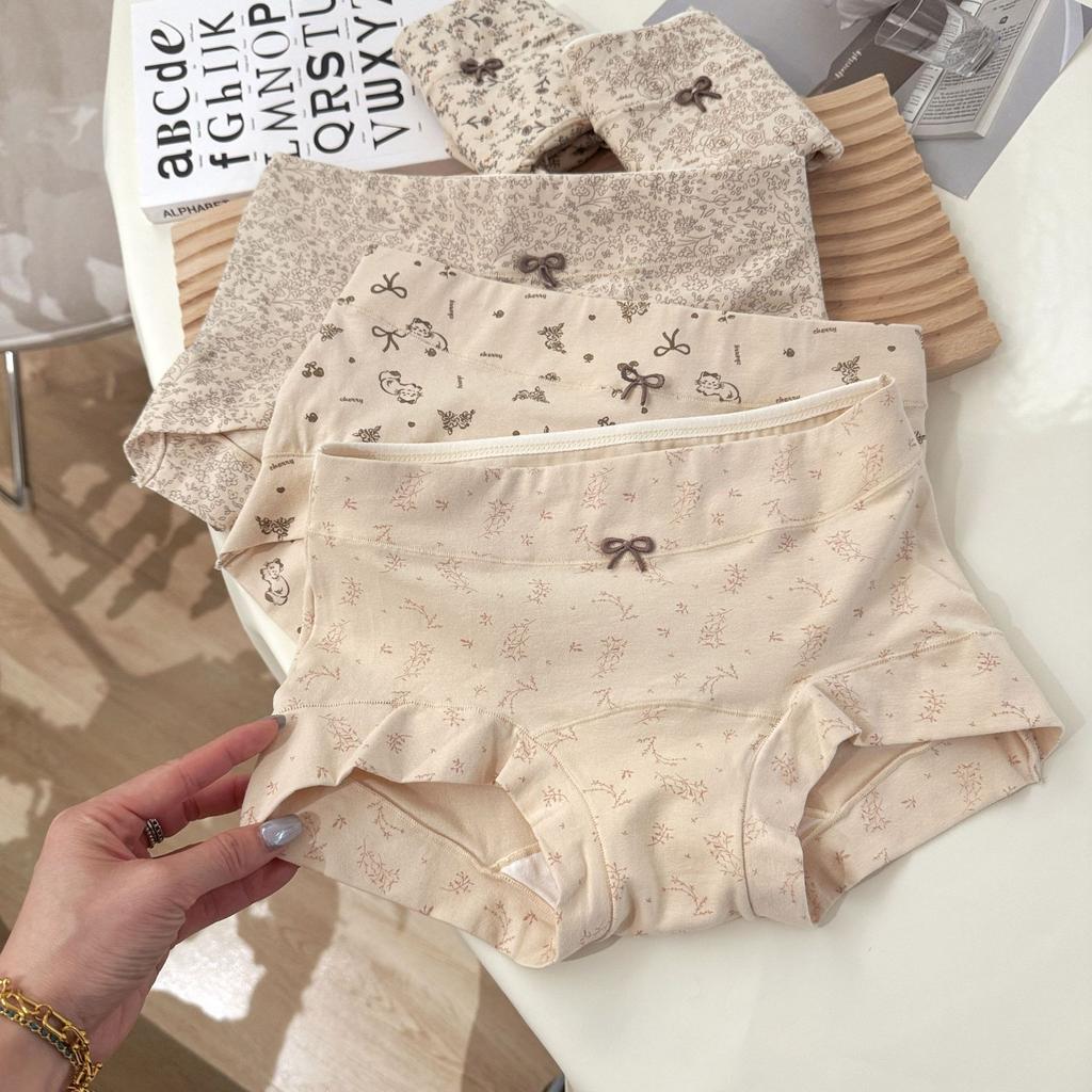 Large Size Lady Spring and Autumn Floral Pure Cotton 10A Antibacterial Extension Crotch Skin Breathable Small Flat Angle Briefs