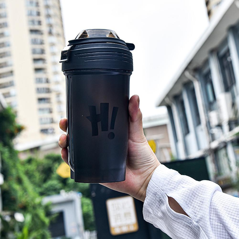 500ML Shaker Bottle for Protein Shakes and Pre Workout, Lightweight Shakes Cup Portable Plastic Protein Powder Shaker Bottle