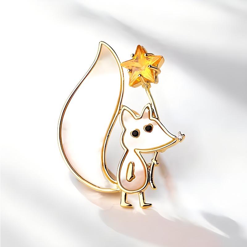 

The Star Fox Brooch, A High-end Female Artistic Imitation Shell Brooch, Is A New Light Luxury Pin