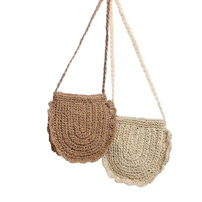 Borsa a tracolla intrecciata a forma di conchiglia in stile nazionale Borsa coreana piccola in paglia fresca obliqua