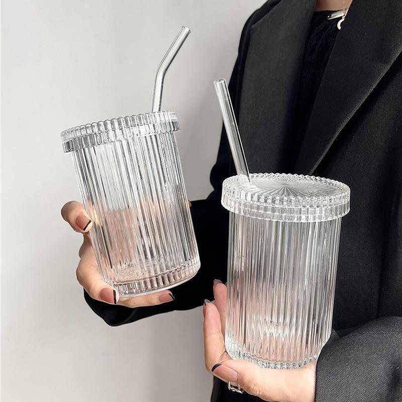 OLOEY Aesthetic Vertical Stripe Glass Beverage Cup with Curved Straw