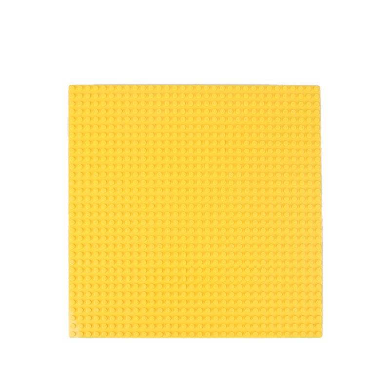 32x32 Dot Building Block Baseplate - Universal Fit for Kindergarten Block Walls, 25.5x25.5cm