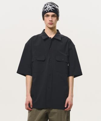 BLACK MOMENT Tech Pocket Half Shirt [Black]