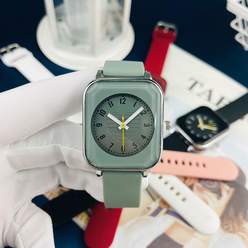 JYL Couple Watch Silicone Heart Square Casual Strap
