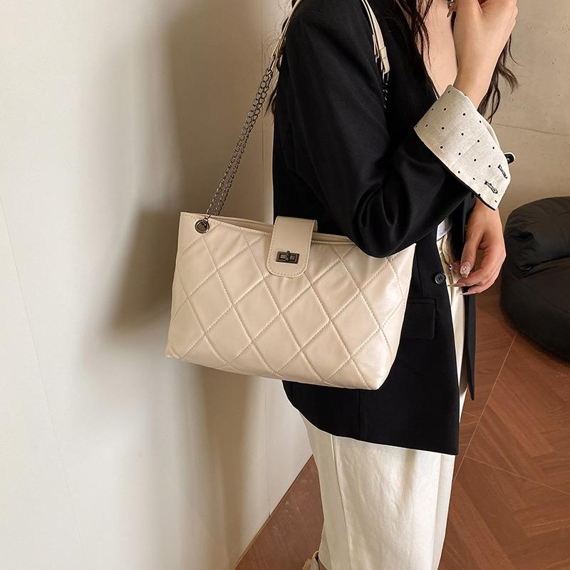 Bolso de mano tipo tote de rombos con cadena de gran capacidad, nuevo para primavera y verano, para estudiantes, clase, desplazamiento, bolso de hombro cruzado para mujer