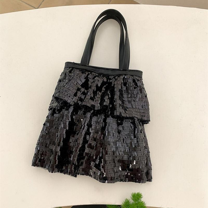 

2025 Fashion Elegant Skirt Style Women Shiny Sequin Handbags Lady Peculiar Design Folded Underarm Bag Trendy Party Evening Bag чёрный