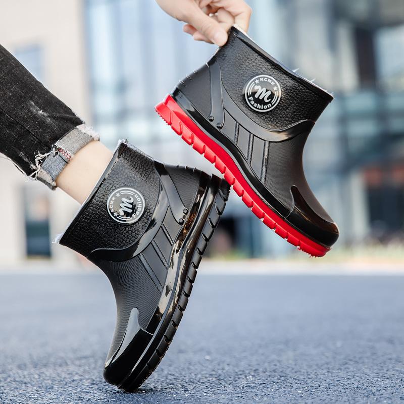 New Fashion Waterproof Men's Rain Shoes Short Tube Kitchen Work Fishing Rain Boots Car Wash Water Shoes Trendy Rubber Shoes